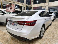 تويوتا أفالون